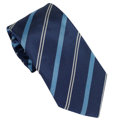 Cravatta blu navy in seta italiana al 100% con righe reggimentali azzurre 